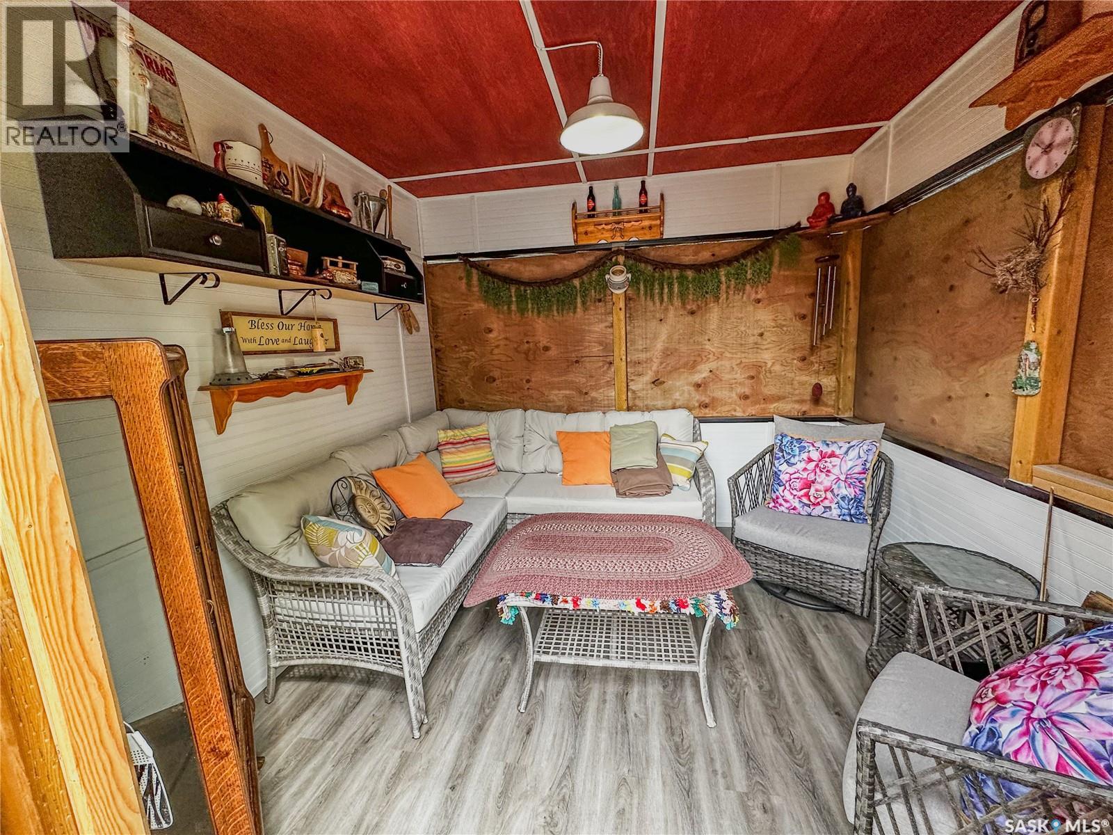 107 MAY STREET - 12