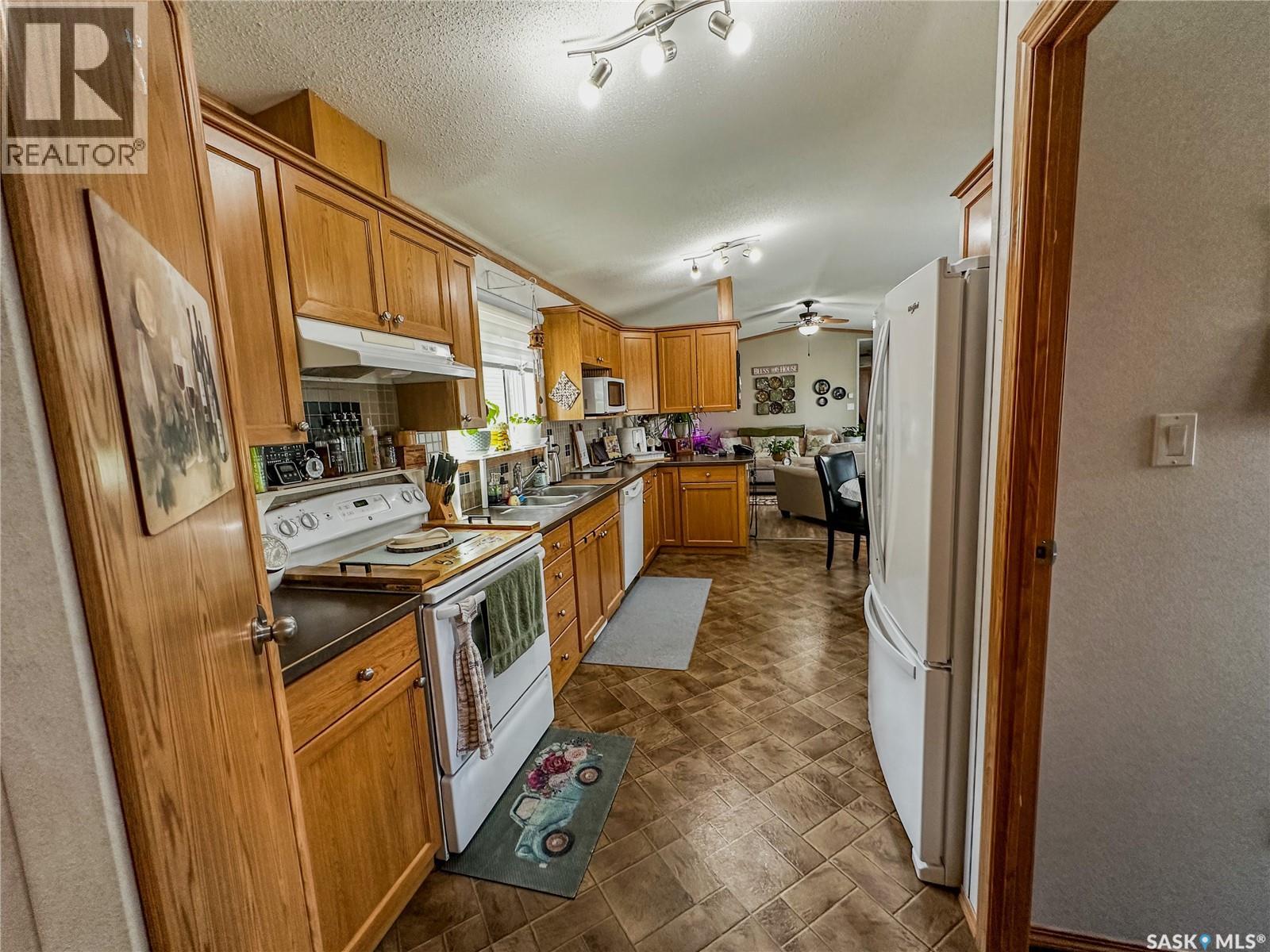 107 MAY STREET - 18
