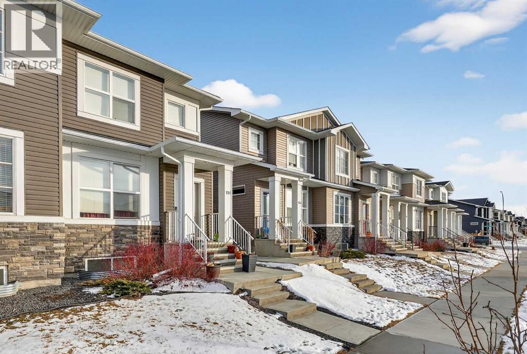 128 Corner Meadows Gate NE, Calgary, Alberta