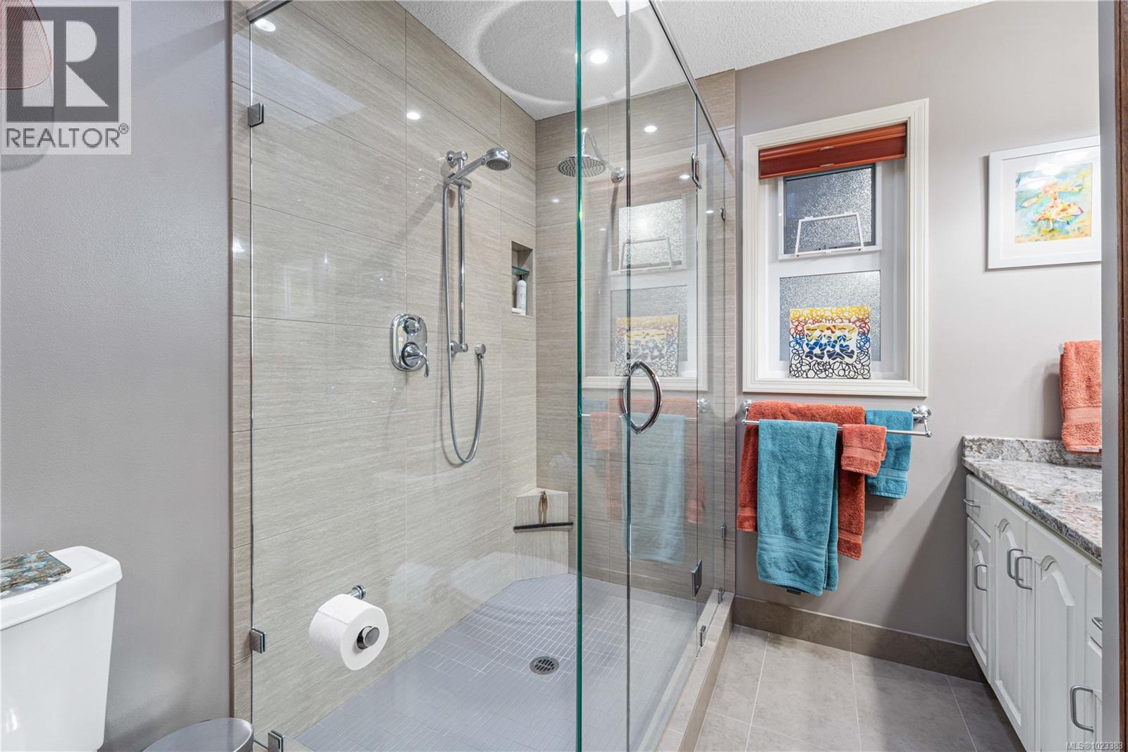 6540 Manhattan Way, Lantzville