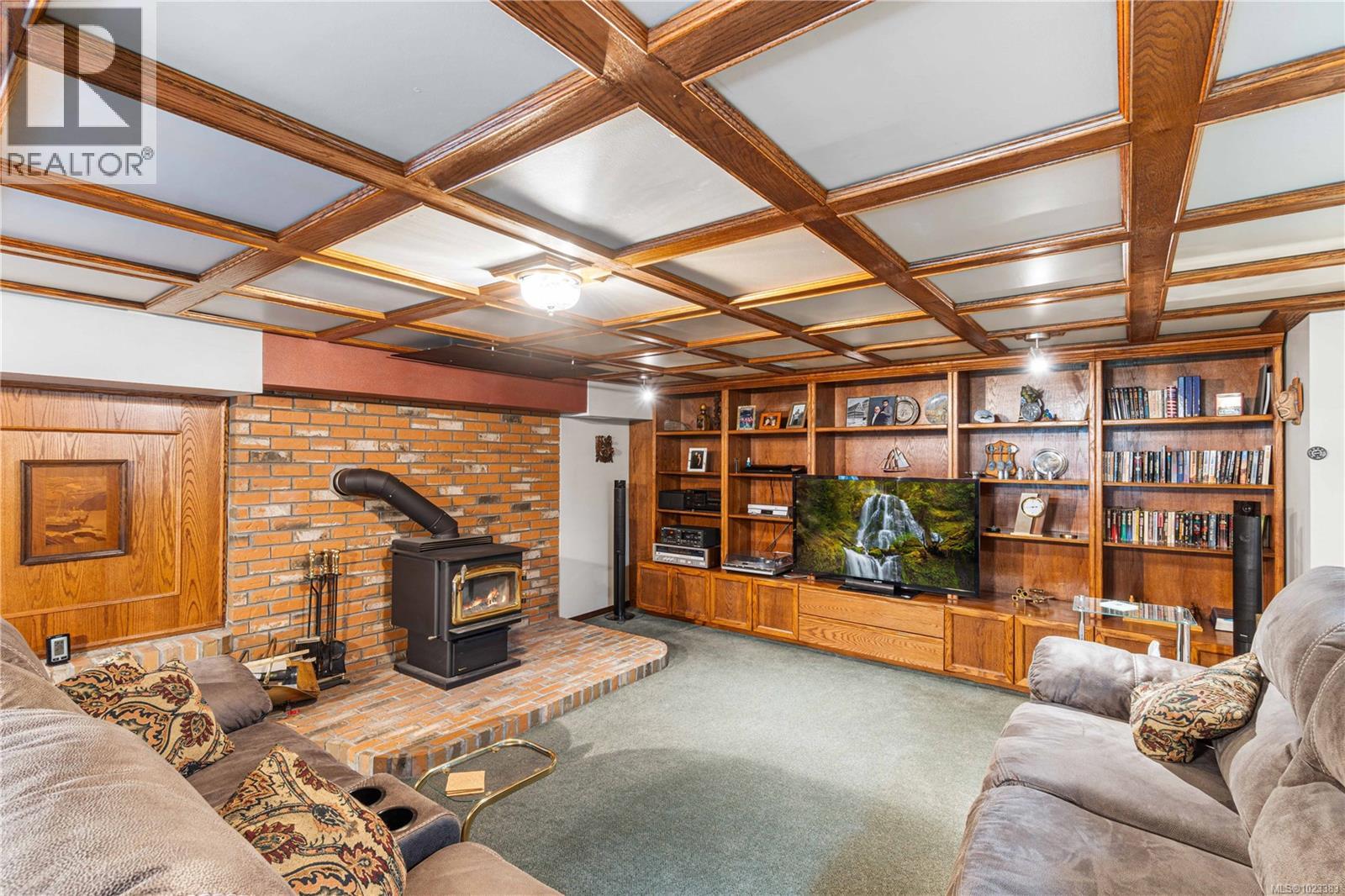 6540 Manhattan Way, Lantzville