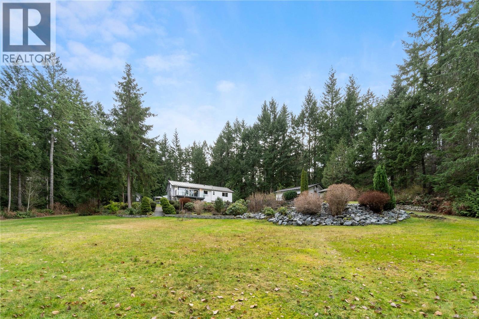 6540 Manhattan Way, Lantzville