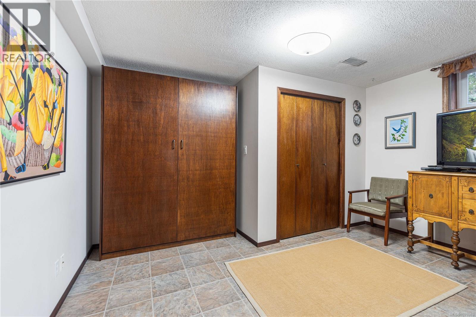 6540 Manhattan Way, Lantzville