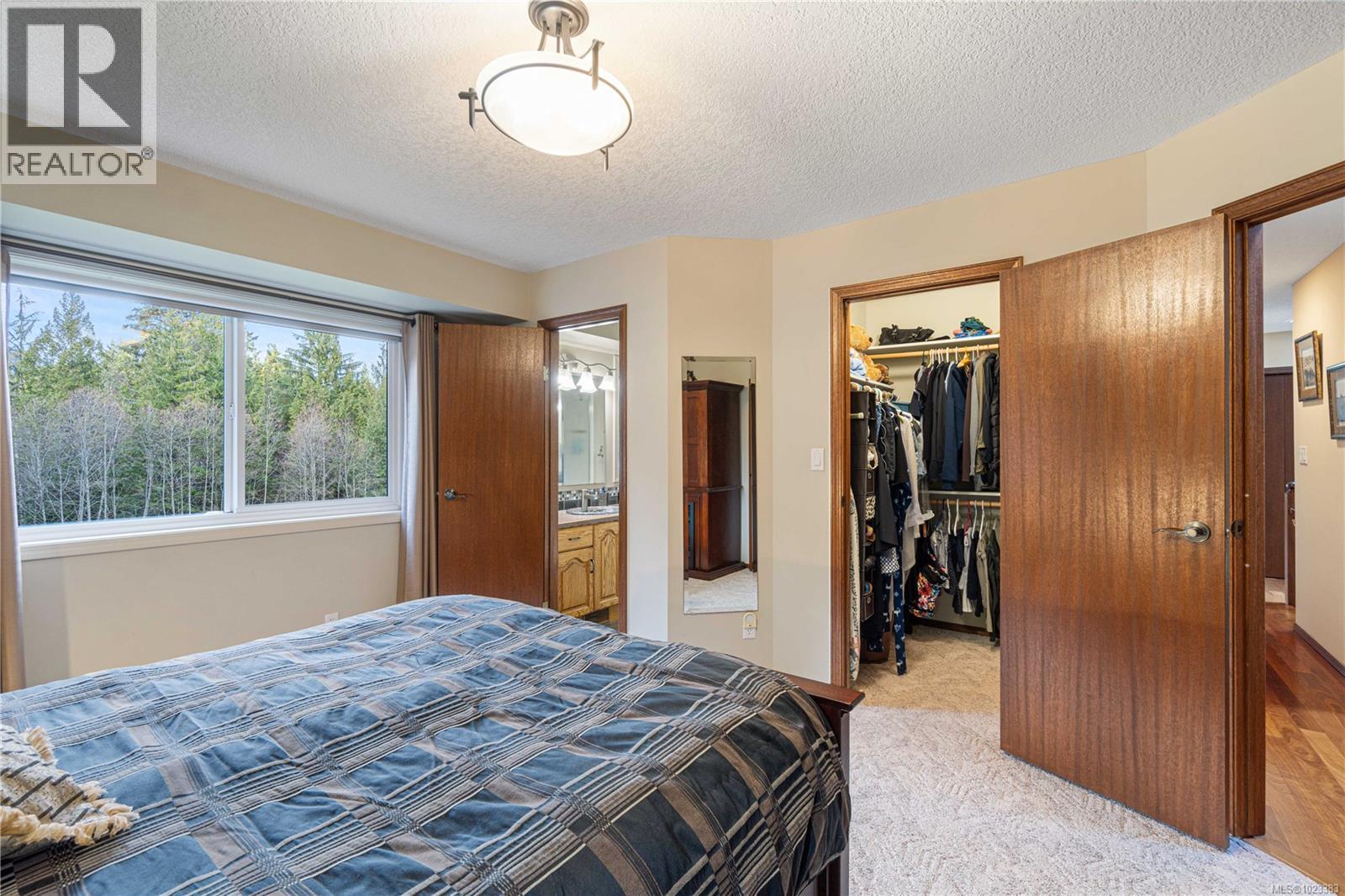 6540 Manhattan Way, Lantzville