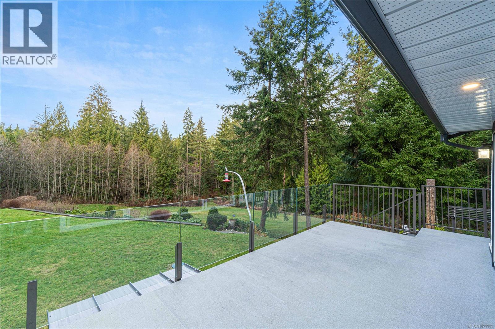 6540 Manhattan Way, Lantzville