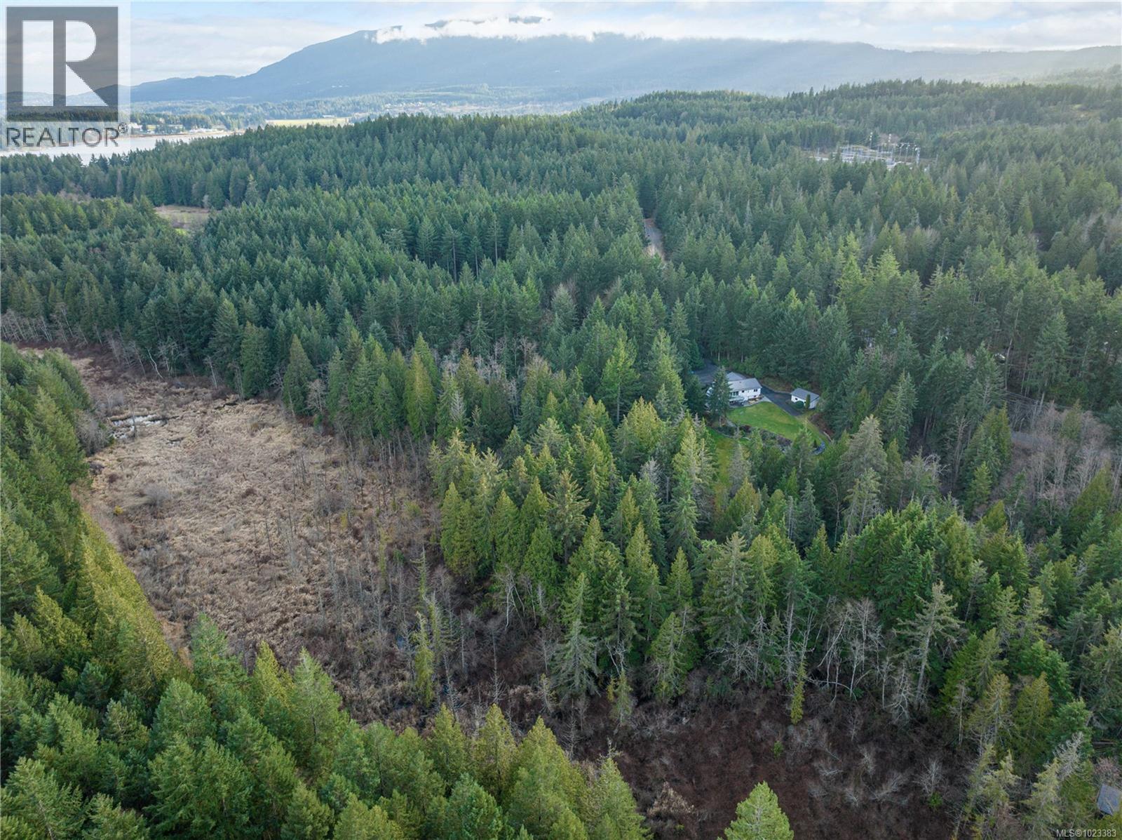 6540 Manhattan Way, Lantzville