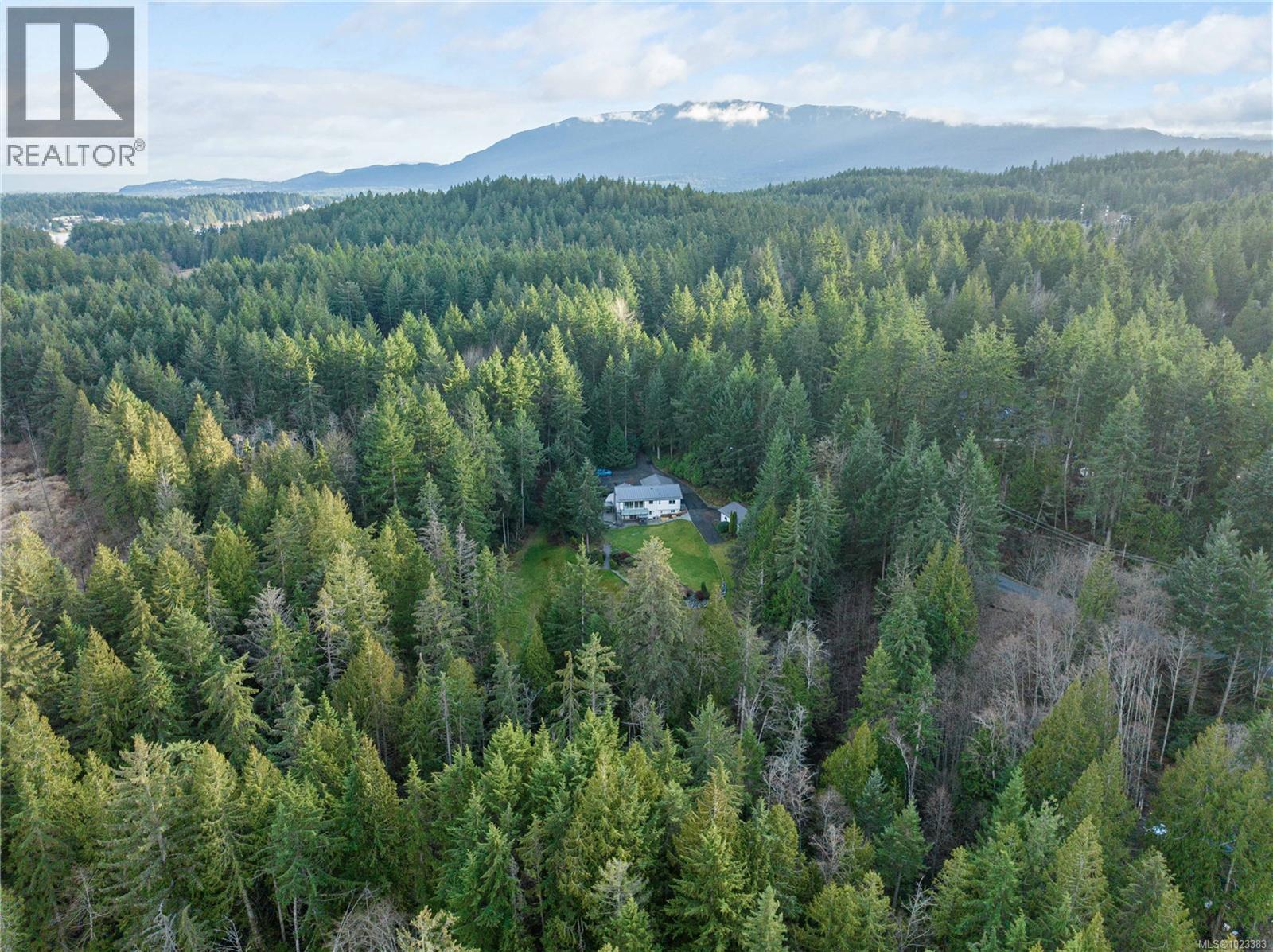 6540 Manhattan Way, Lantzville