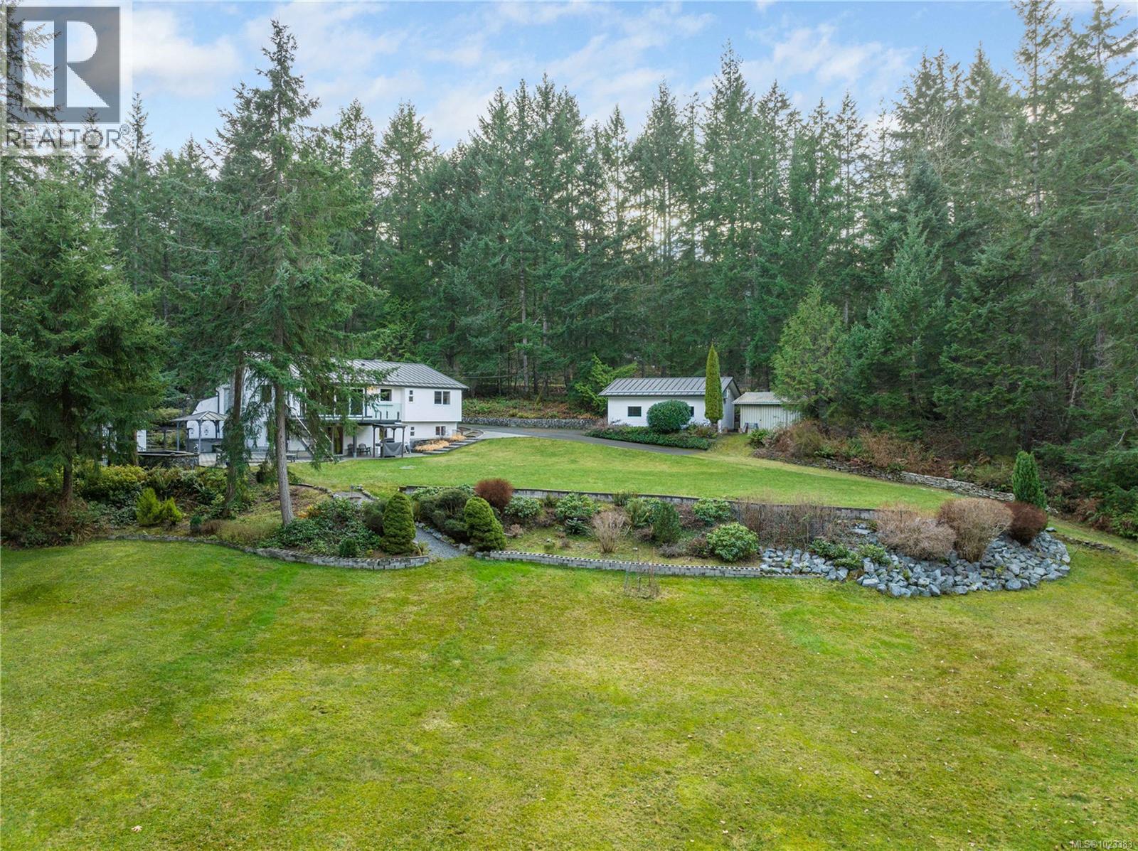 6540 Manhattan Way, Lantzville