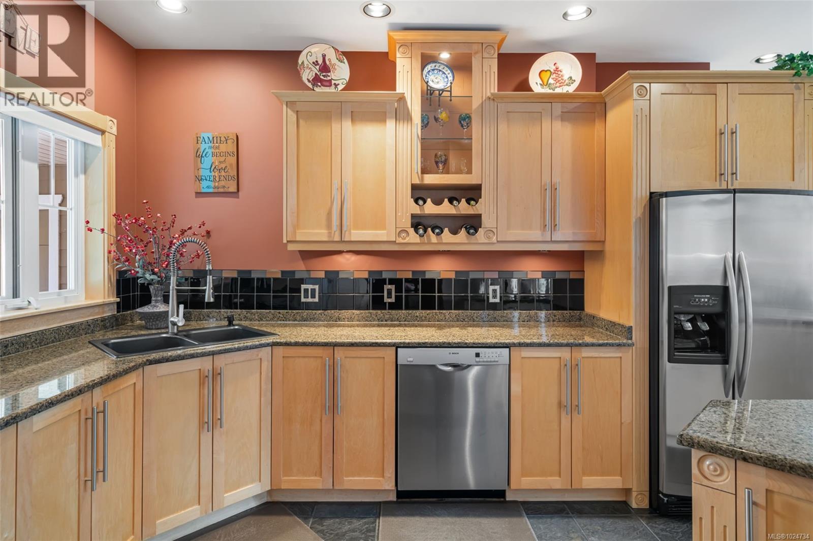  4980 Deer Park Trail, Metchosin