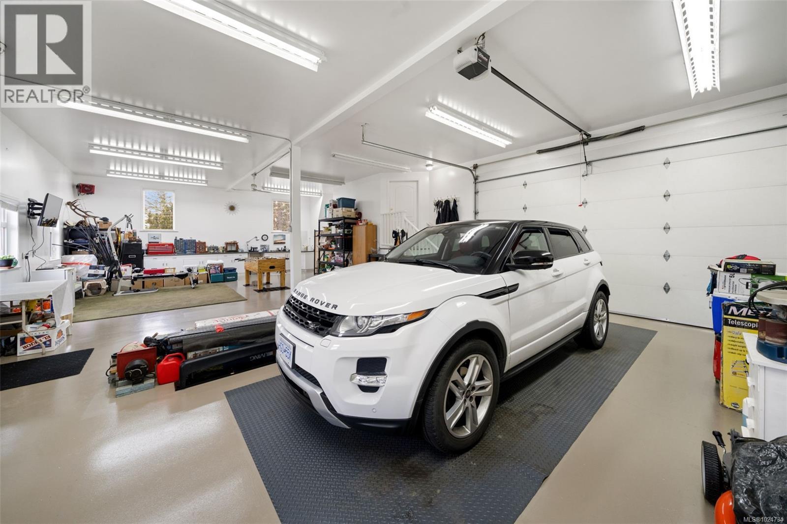  4980 Deer Park Trail, Metchosin