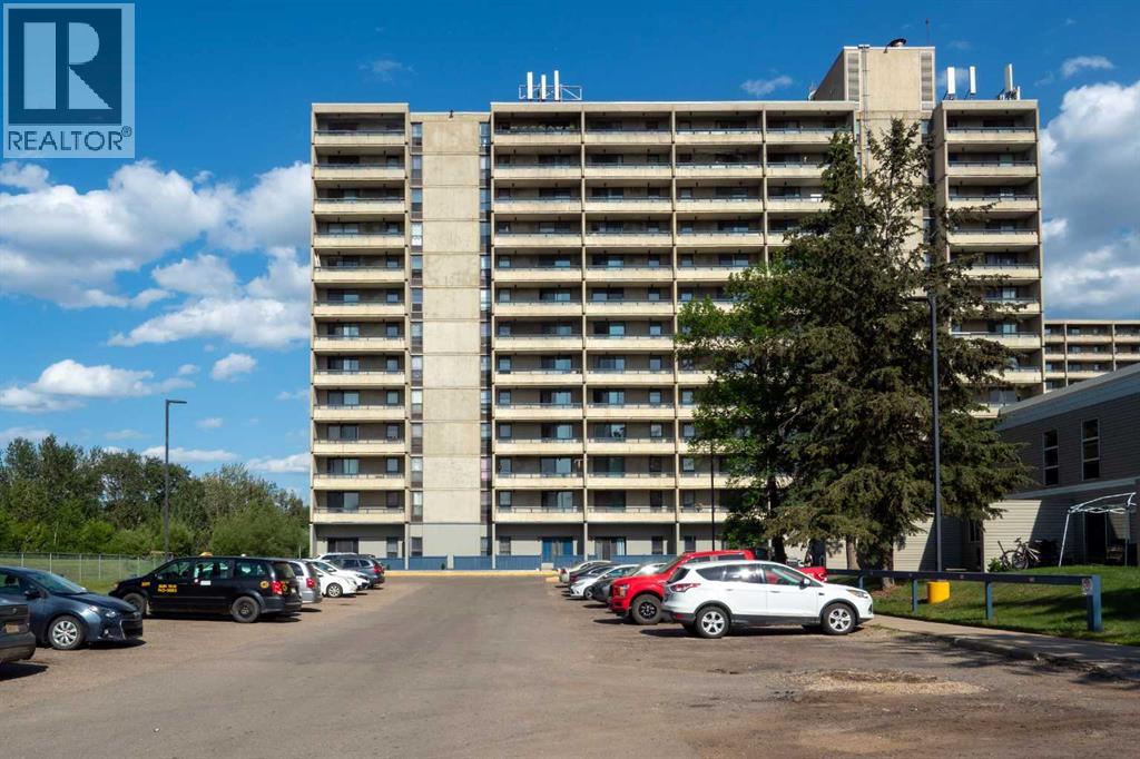 13221 MacDonald Drive, Fort McMurray