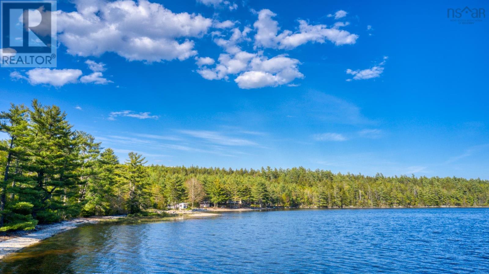 Property 20 of 43 of 2480 Woodstock Road