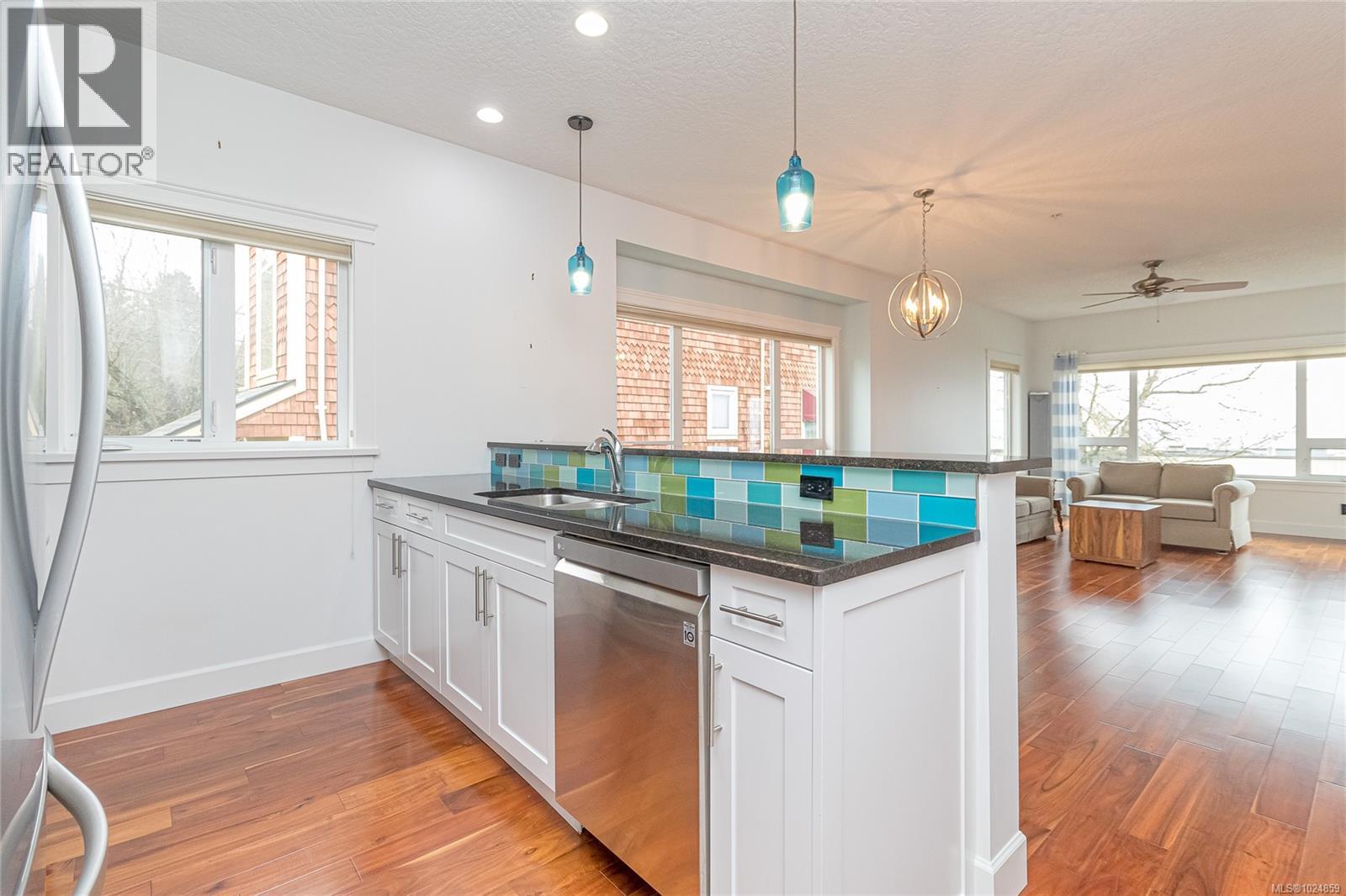 207 1670 Botwood Lane, Cowichan Bay