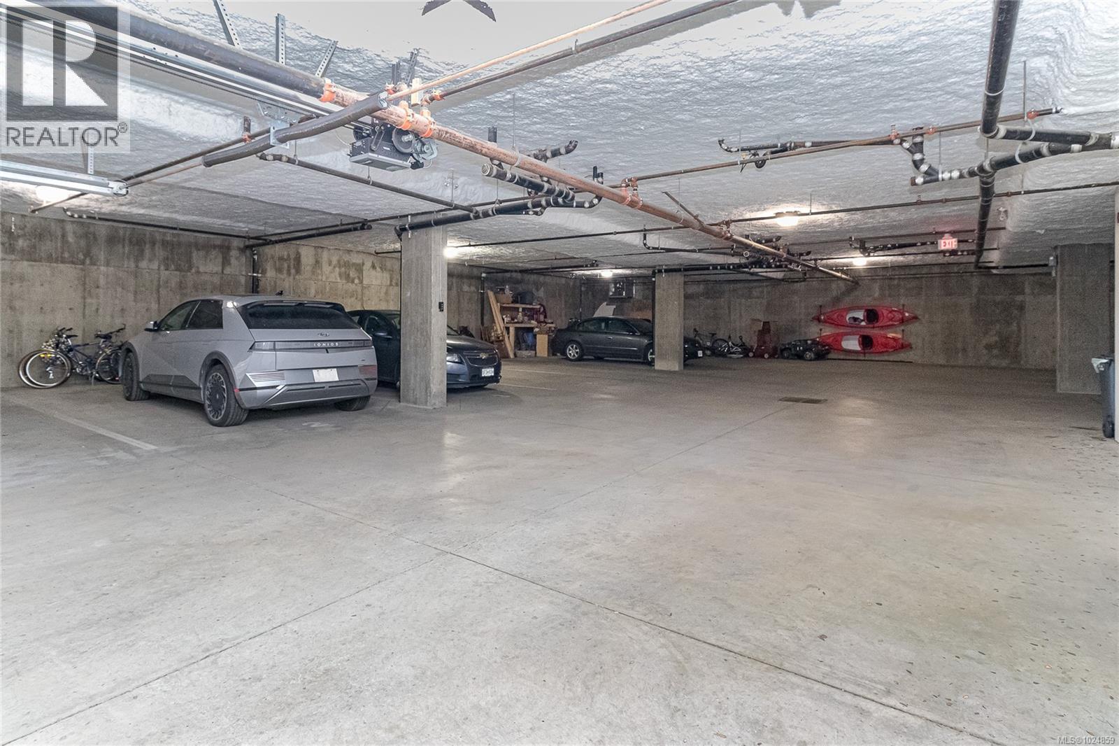 #207 1670 Botwood Lane - 31