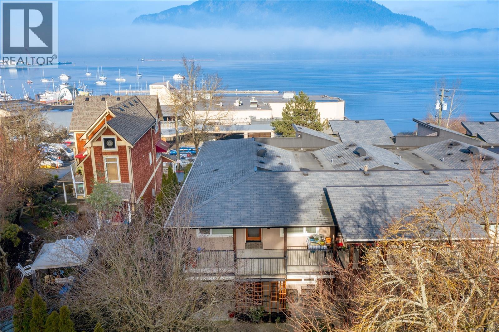 207 1670 Botwood Lane, Cowichan Bay