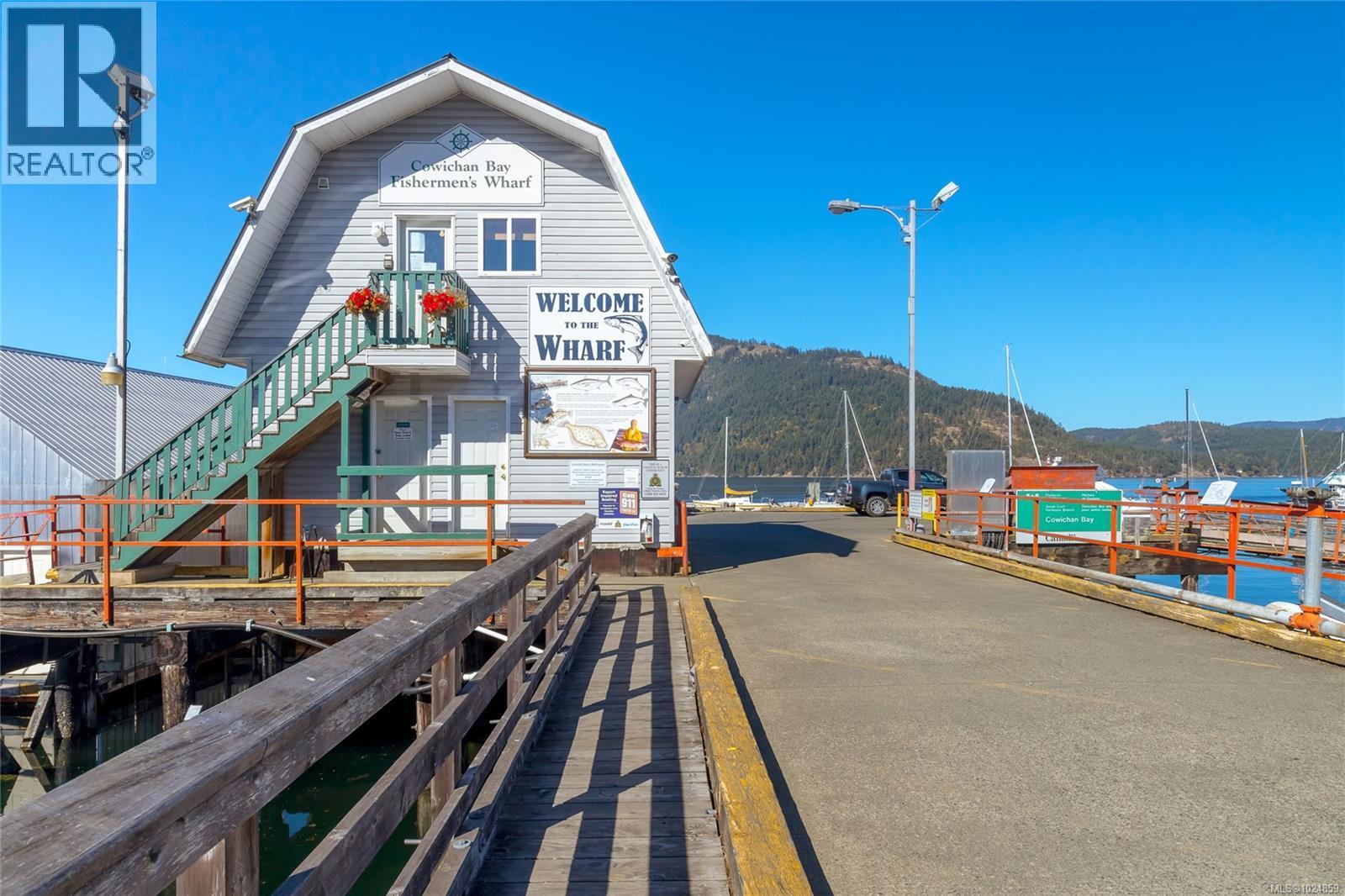 207 1670 Botwood Lane, Cowichan Bay