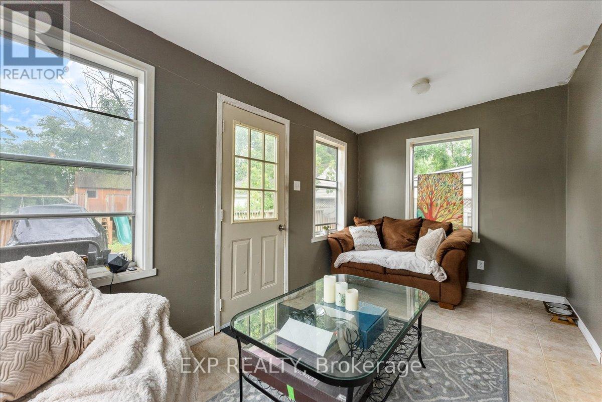 225 MCGILL STREET - 25