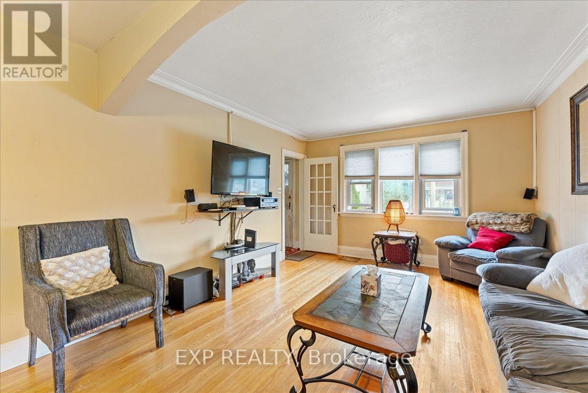 225 MCGILL STREET - 9