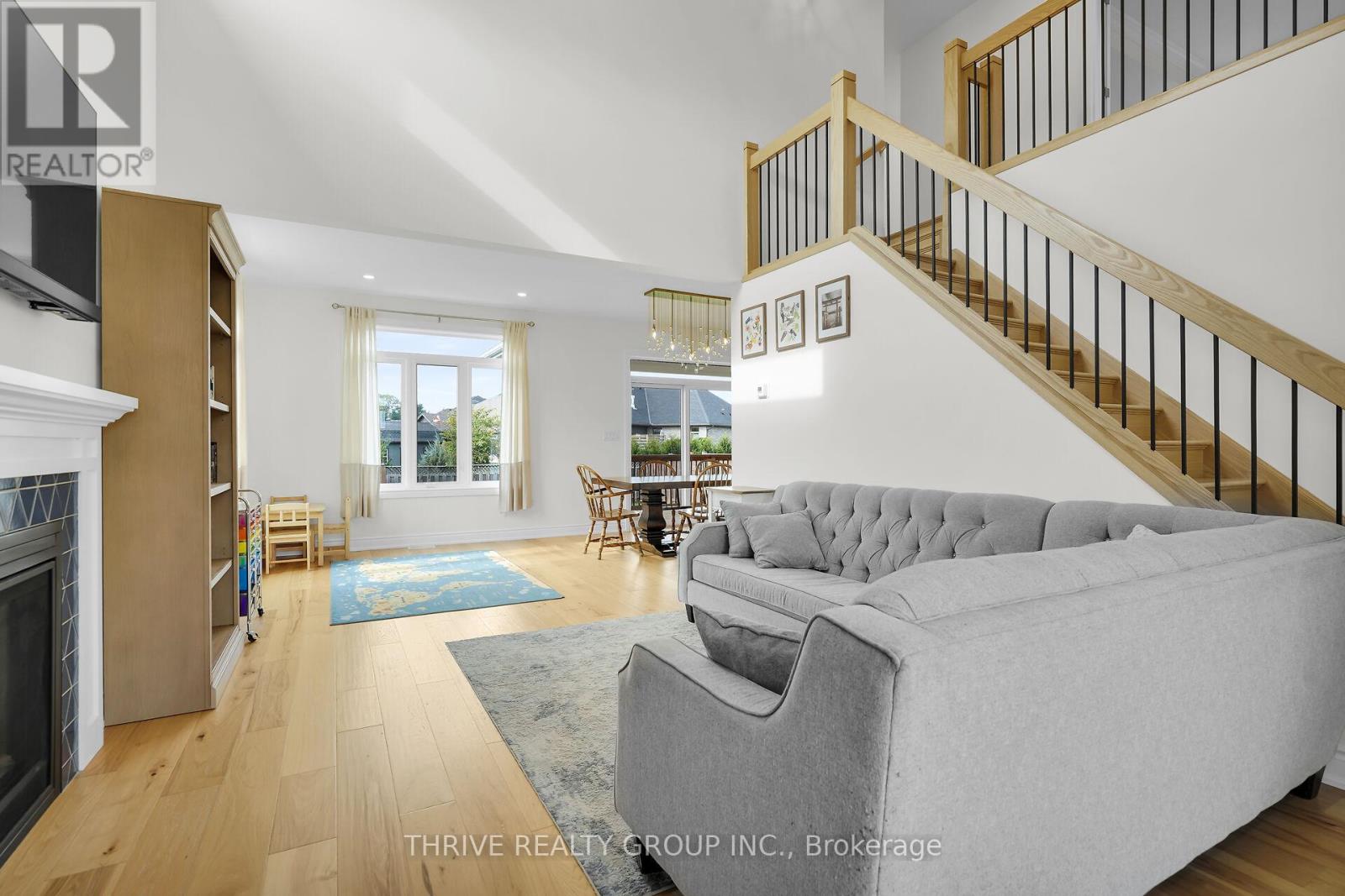 3 ELLIOT STREET - Photo 5 of 50, Strathroy-Caradoc (SE), Ontario