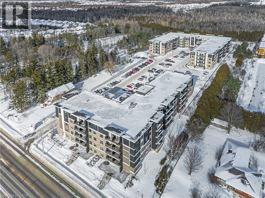 #305 1280 GORDON Street - 32