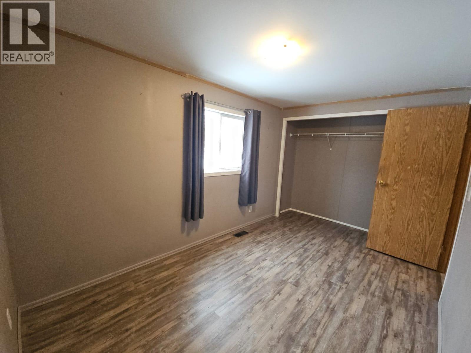 4504 42 AVENUE NE - 27