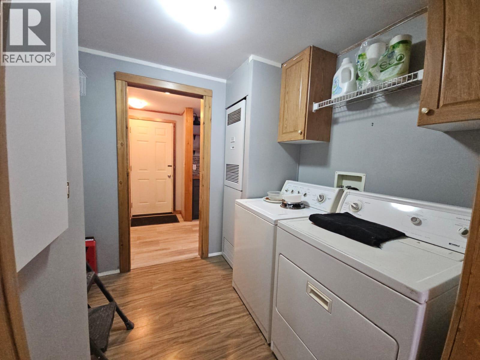 4504 42 AVENUE NE - 36