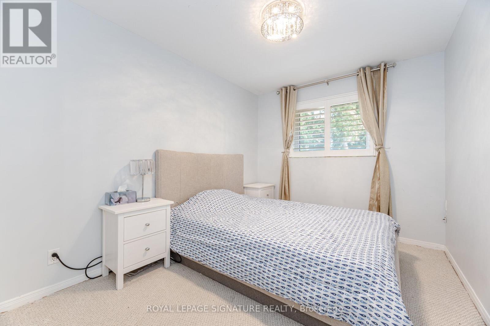 574 ANTIGUA CRESCENT - 23