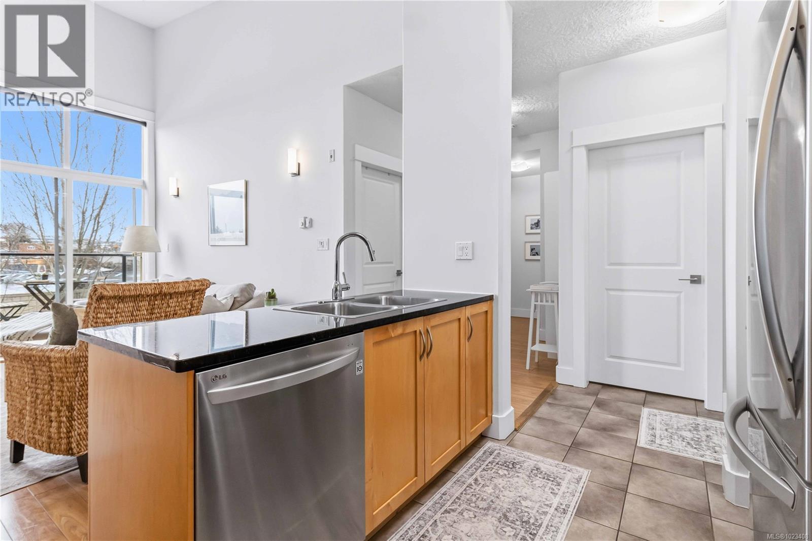 308 630 Speed Avenue, Victoria