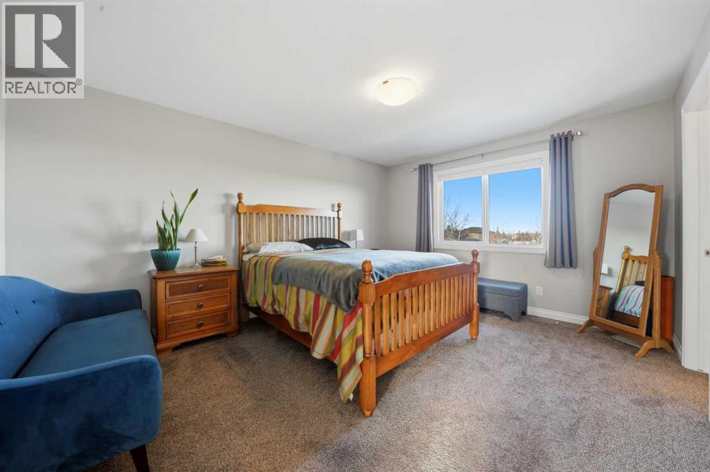 25 Cole Way, Sylvan Lake