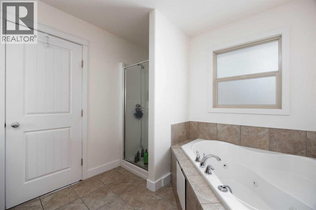 101 MERGANSER Place, Fort McMurray