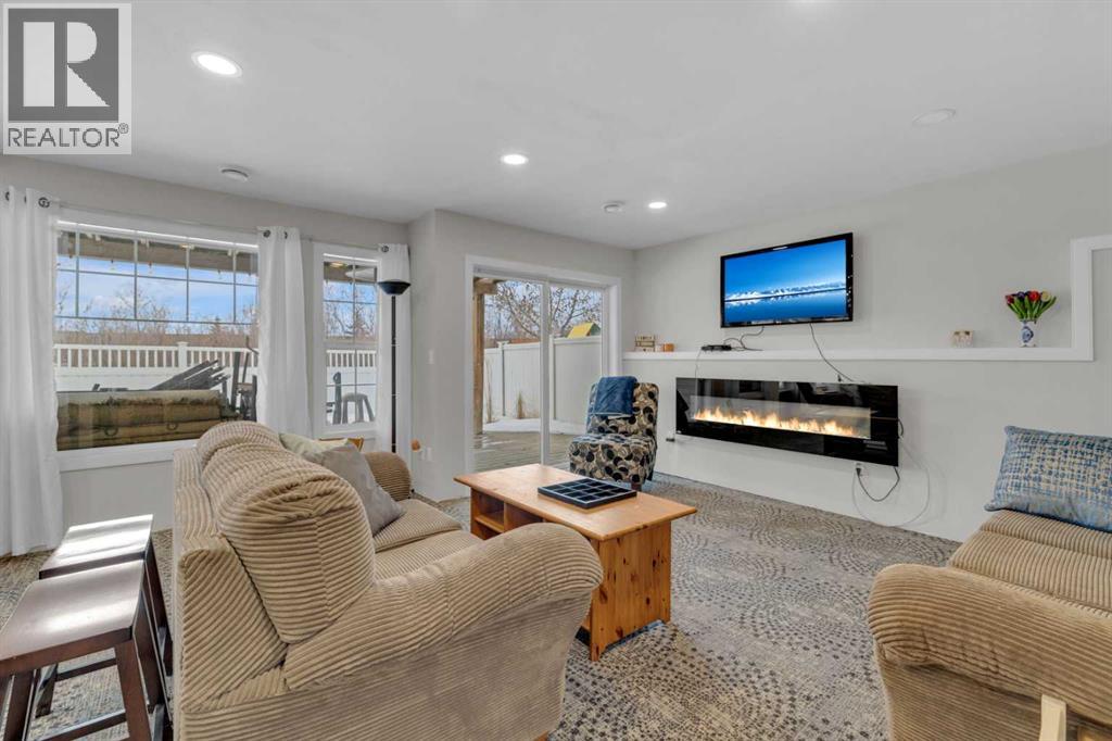 156 Wiley Crescent, Red Deer