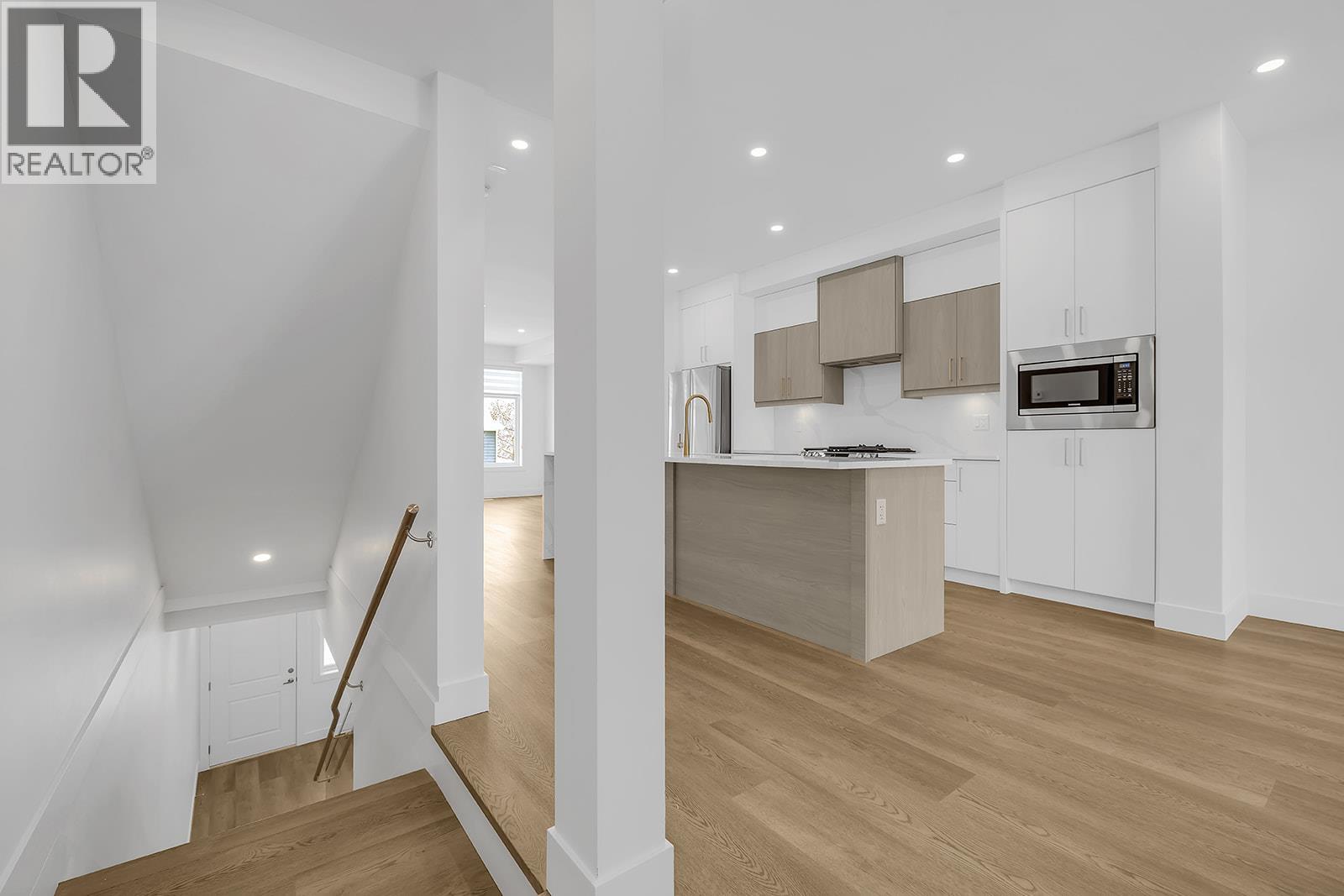 114 5300 Main Street, Kelowna