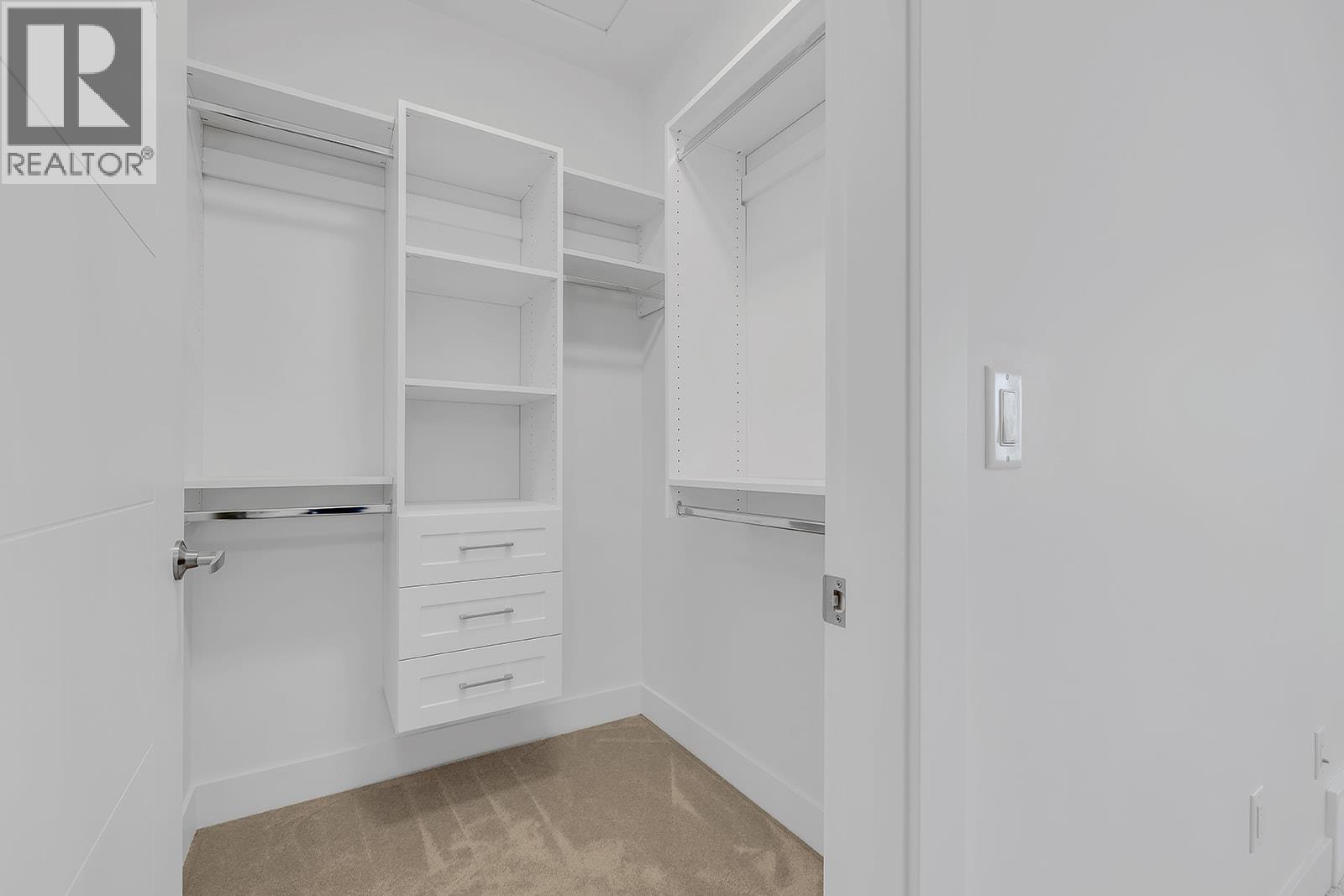 114 5300 Main Street, Kelowna