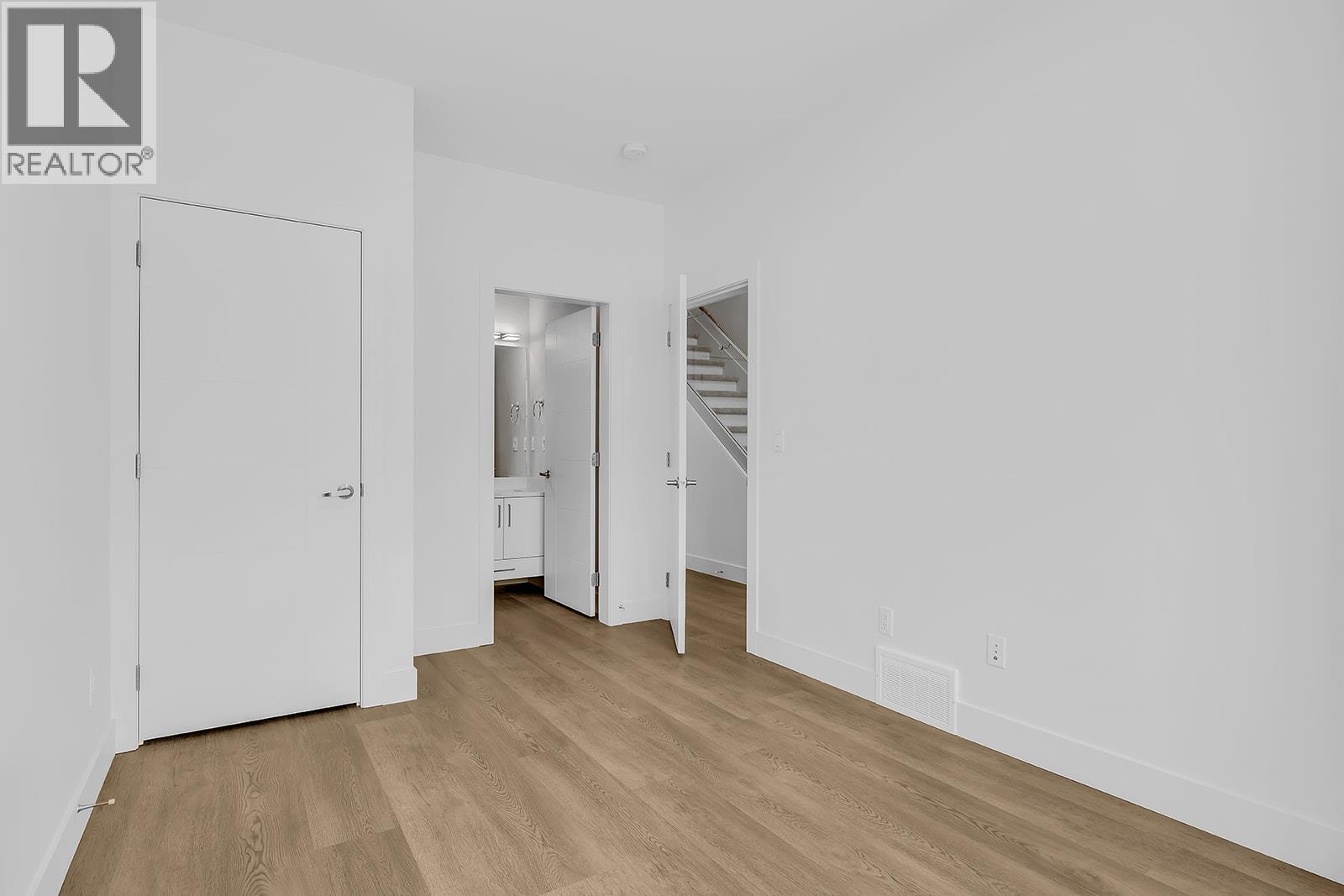 114 5300 Main Street, Kelowna