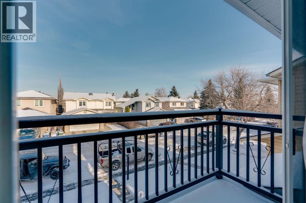 Single Family House for Sale in  Mckernan Road SE McKenzie Lake Calgary 