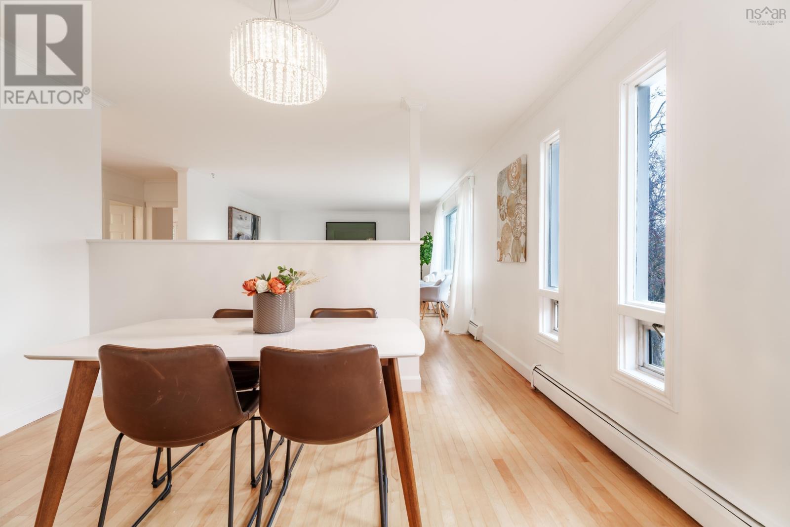 Property 14 of 45 of 29 Scarlet Road