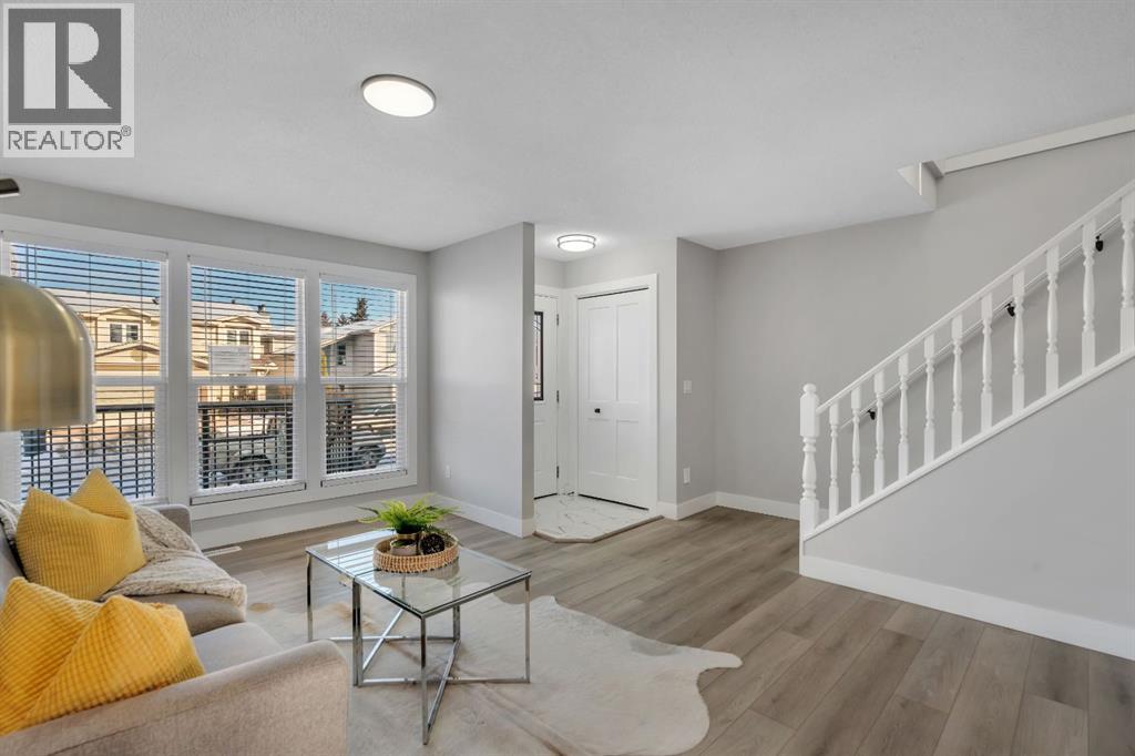 Single Family House for Sale in  Mckernan Road SE McKenzie Lake Calgary 