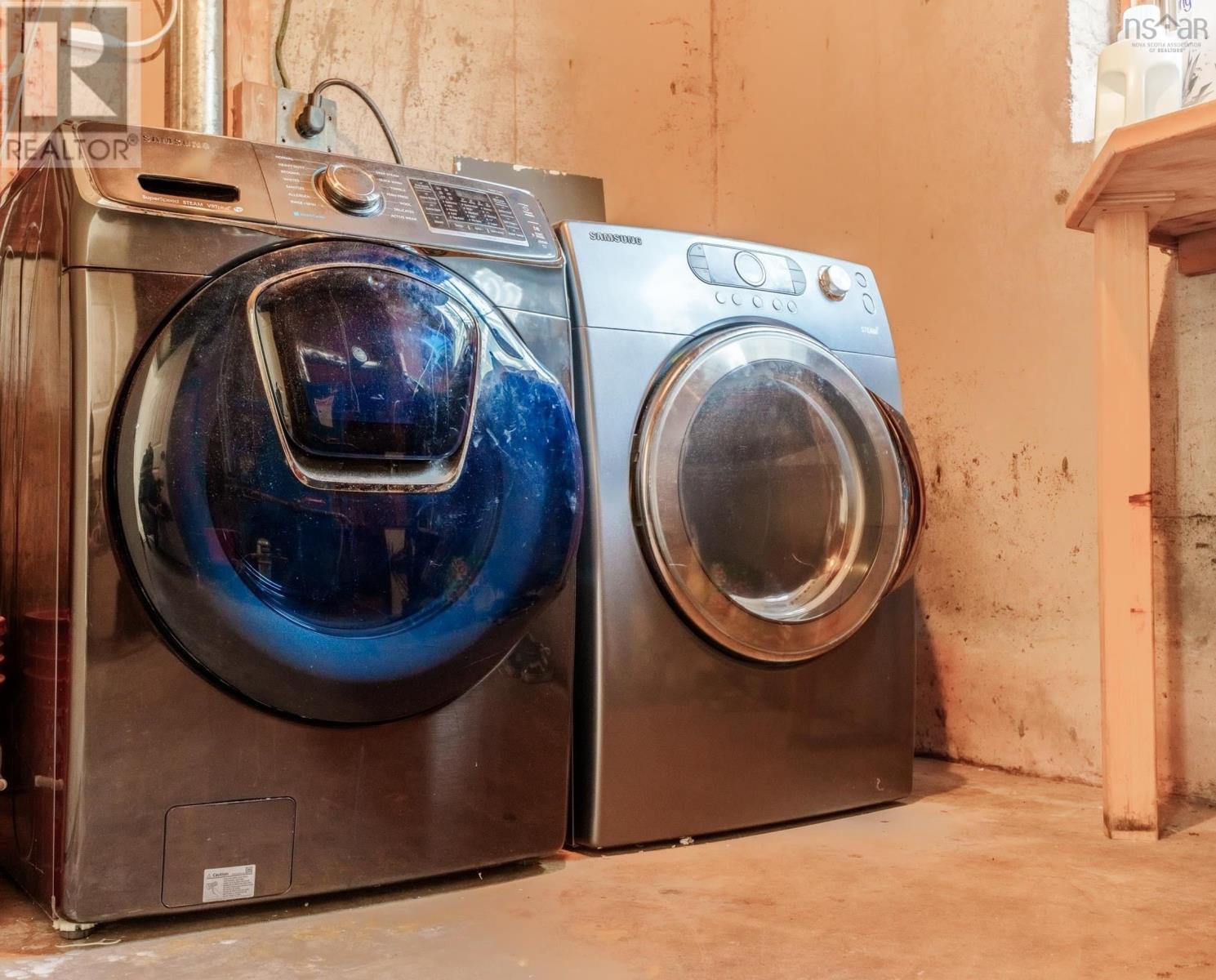 Property 33 of 45 of 29 Scarlet Road