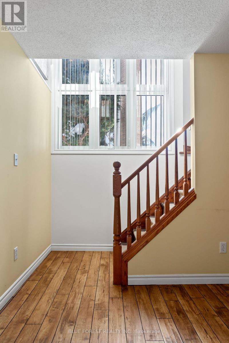 632 THORNWOOD DRIVE Property Photo