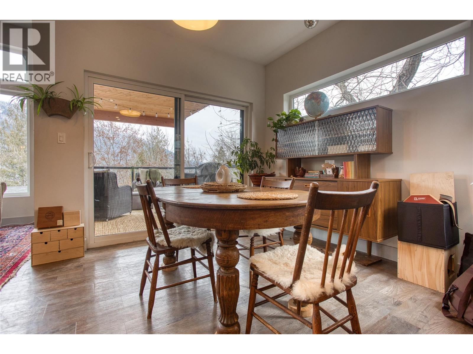 610 WASSON Street, Nelson