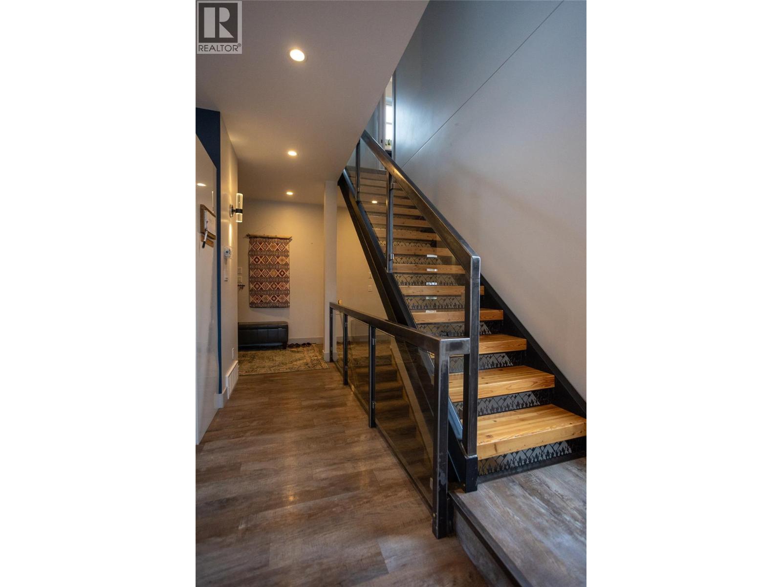 610 WASSON Street, Nelson