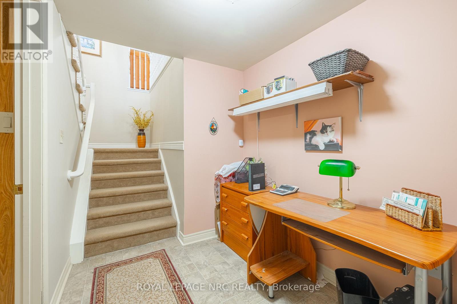 #3 2720 MEWBURN ROAD - 28