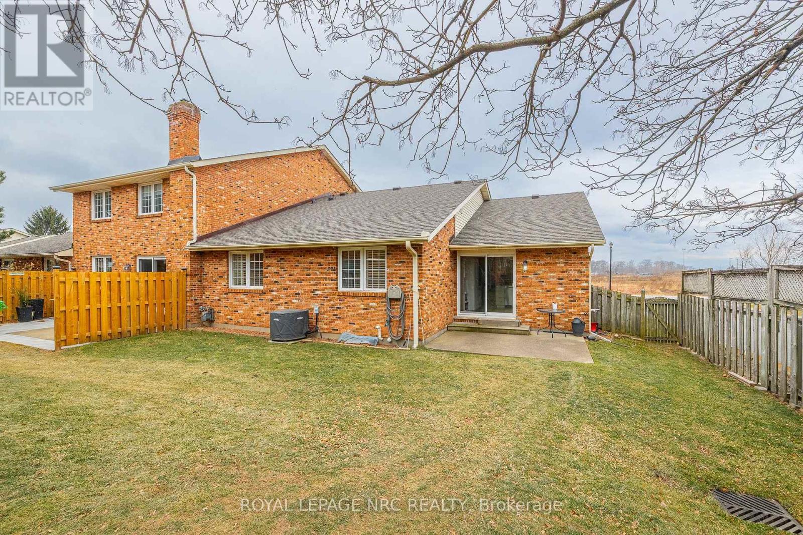 #3 2720 MEWBURN ROAD - 37