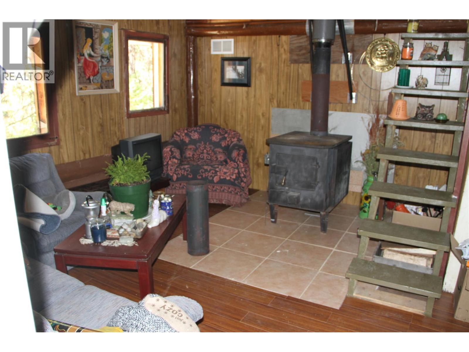 8595 Christian Valley Road - 36