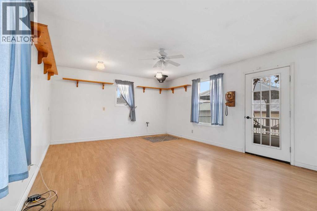 4044 50 Avenue, Innisfail