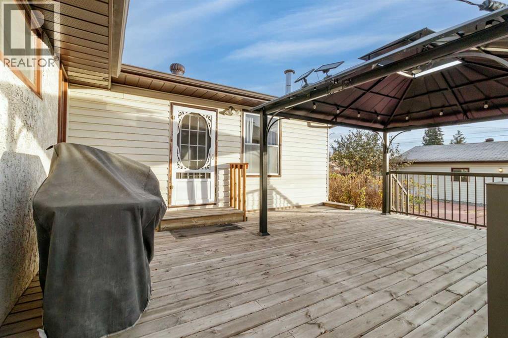 4044 50 Avenue, Innisfail