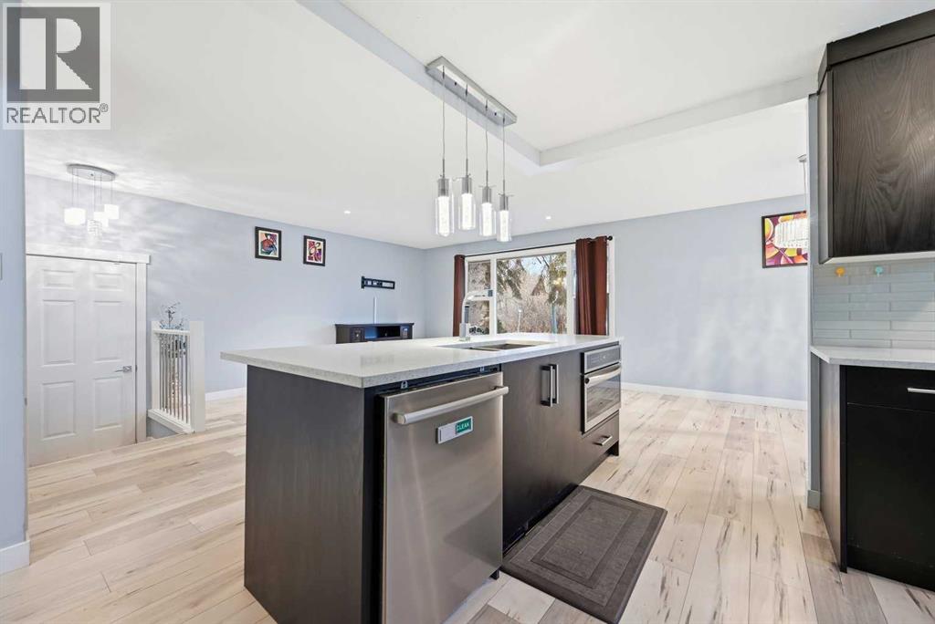 Single Family House Bungalow for Sale in  Foritana Road SE Forest Heights Calgary 