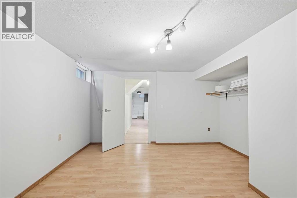 Single Family House Bungalow for Sale in  Foritana Road SE Forest Heights Calgary 