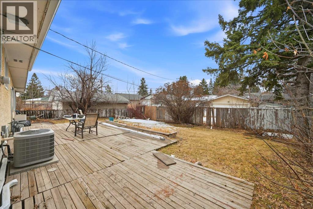 Single Family House Bungalow for Sale in  Foritana Road SE Forest Heights Calgary 