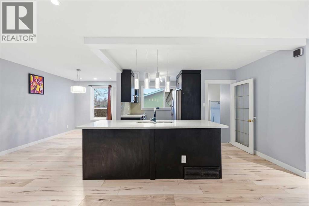 Single Family House Bungalow for Sale in  Foritana Road SE Forest Heights Calgary 